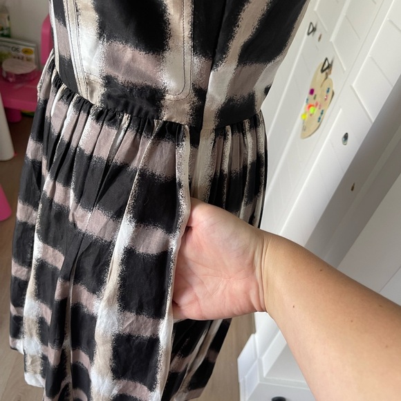 Marc By Marc Jacobs Silk Blend Mini Dress Check Plaid Fit Flare Gray - Size 0 - Picture 8 of 11